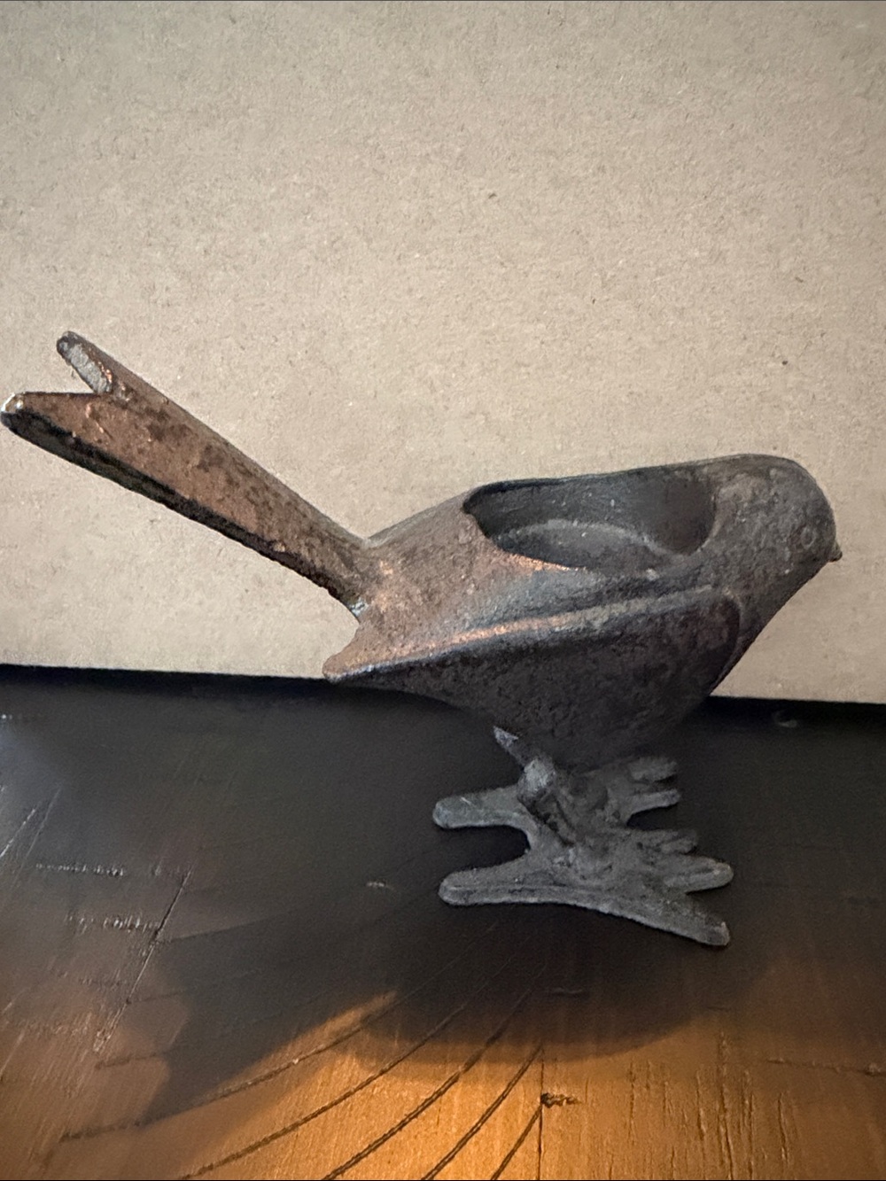 Cast Iron Bird Votive Candle Holderin Rustic Black/Bronze - Picture 5 of 6